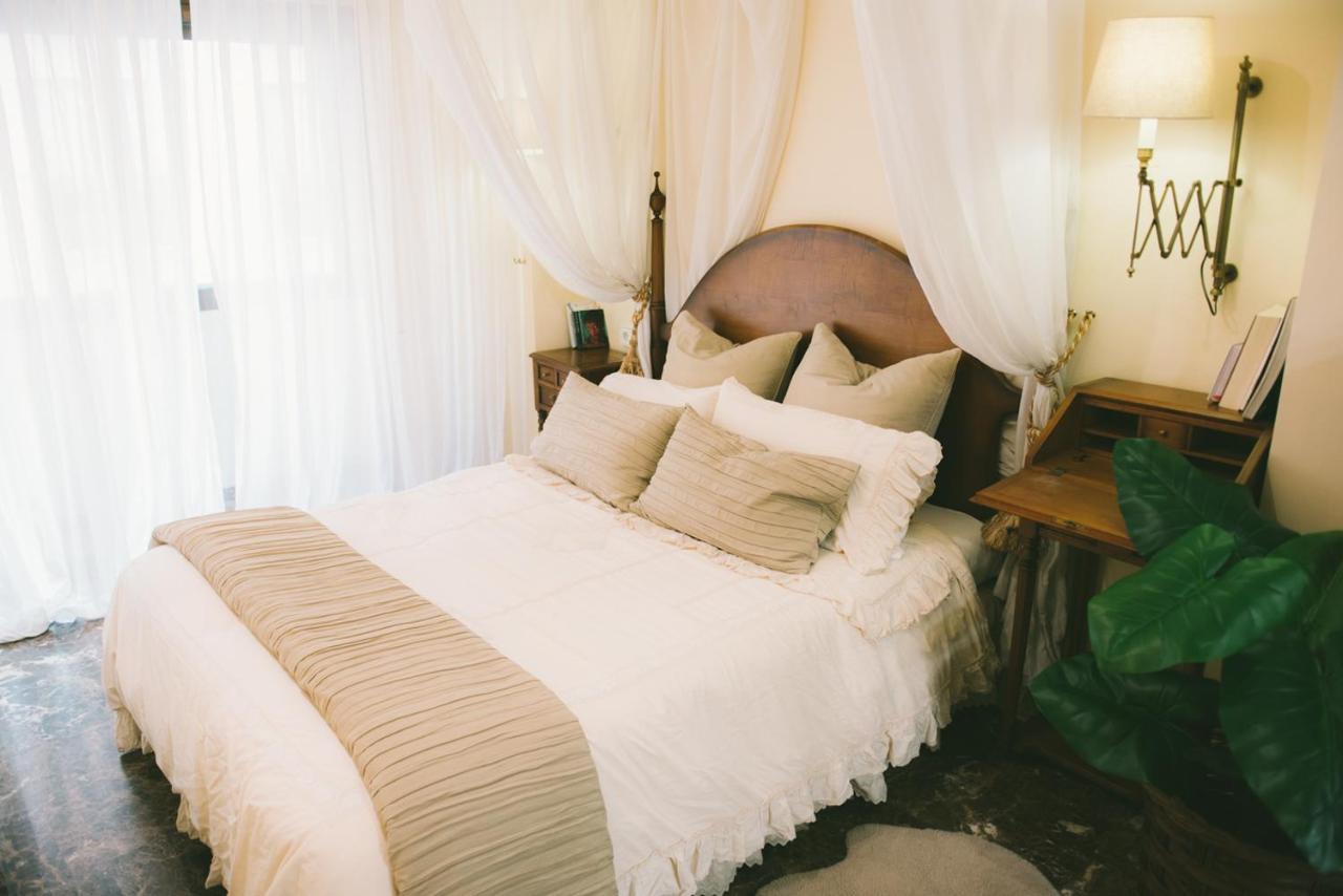 Bright Apartment In The City Center อาลิกันเต ภายนอก รูปภาพ