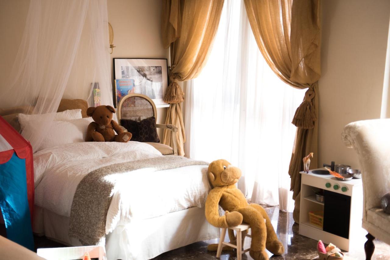 Bright Apartment In The City Center อาลิกันเต ภายนอก รูปภาพ
