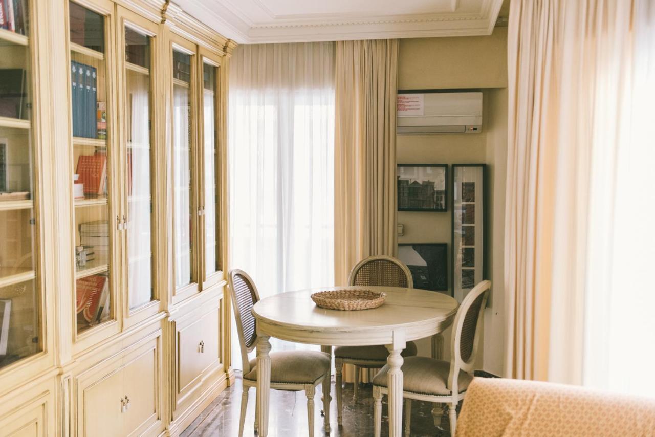 Bright Apartment In The City Center อาลิกันเต ภายนอก รูปภาพ