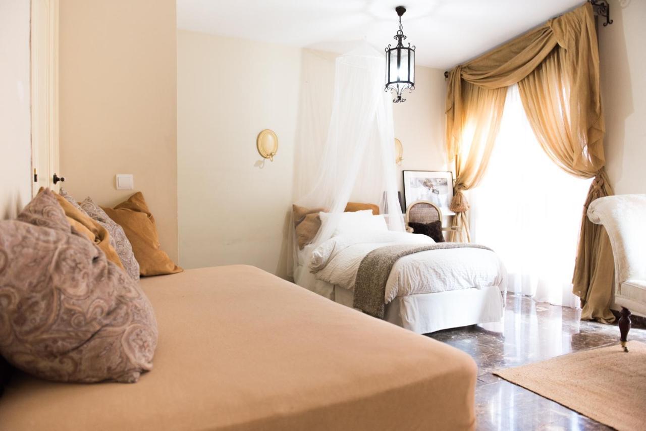Bright Apartment In The City Center อาลิกันเต ภายนอก รูปภาพ
